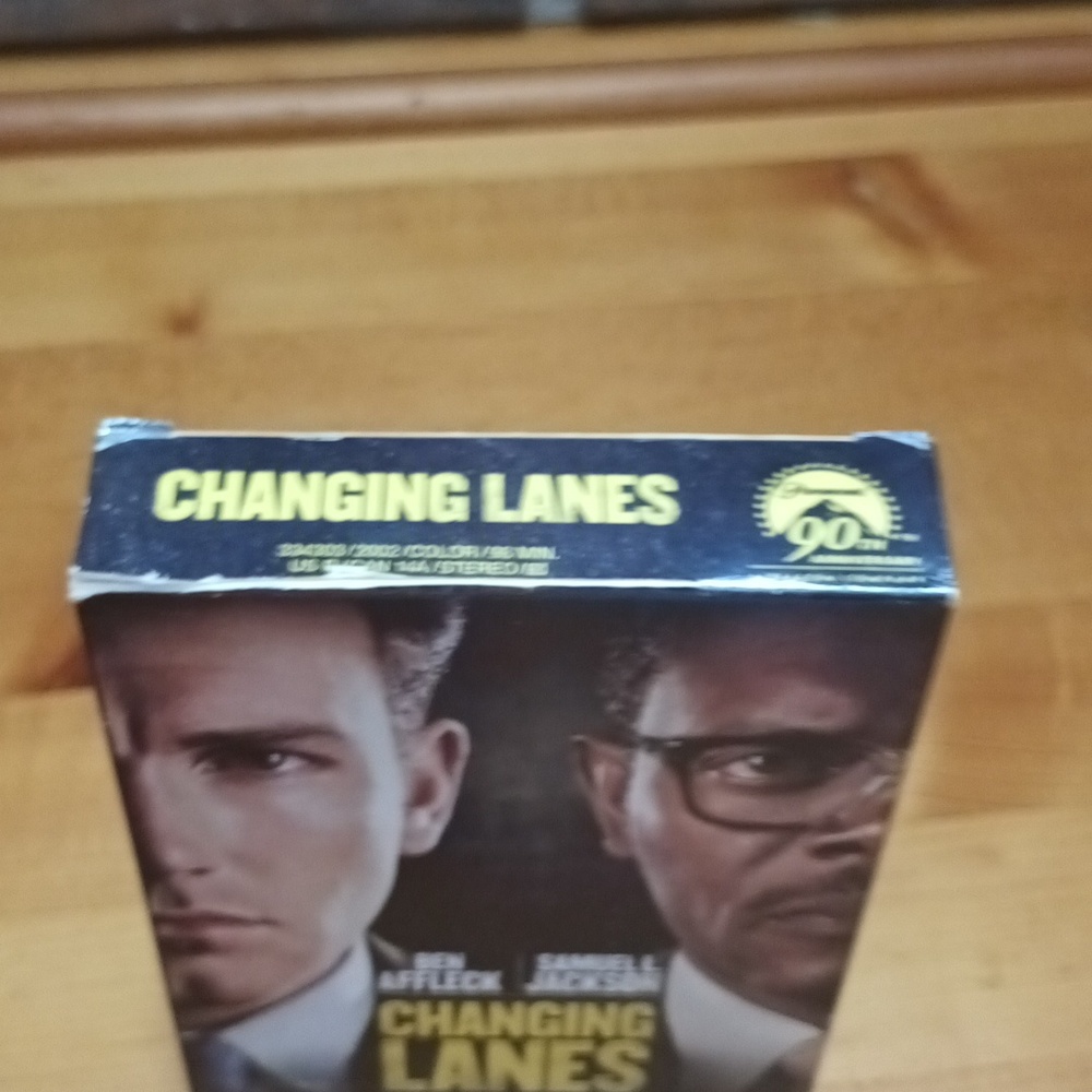 Changing lanes VHS videotape - Picture 5 of 7